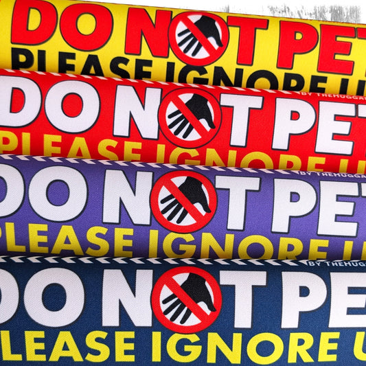 "DO NOT PET, please ignore us". Leash sleeve for dog training.