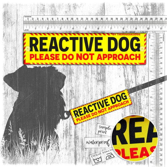 "REACTIVE DOG, please do NOT approach". Warning leash sleeves for dog training.